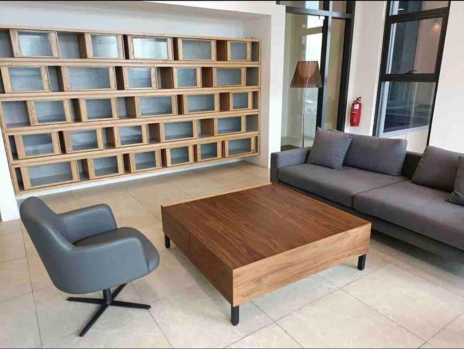 1+ 1 Bedroom 4-5Pax/Klcc/ Bukit Bintang/City View/Mrt 쿠알라룸푸르 외부 사진